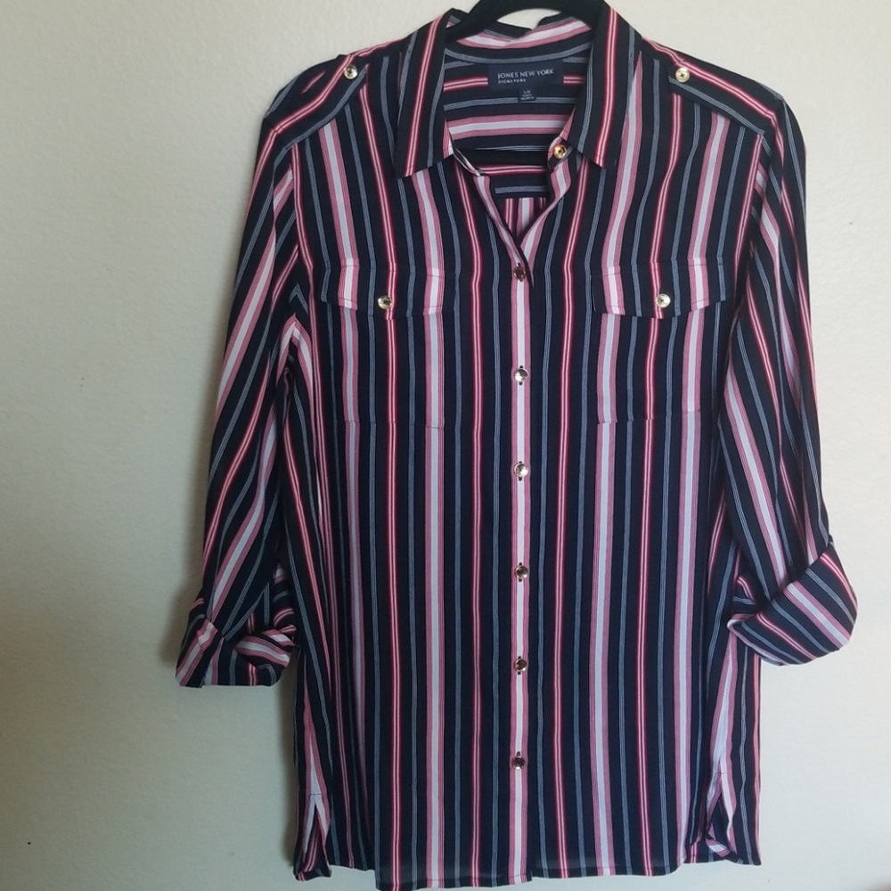 🚨🚨🚨Jones New York Signature Blouse | Size Large